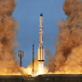 24 ноября 2003 г. Старт РН "Протон" со спутниками "Ямал-200" на борту.